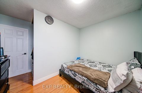 Photo 24 at 402 - 50 Lotherton Pathway, Glen Park, Toronto