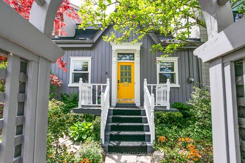 Photo 2 at 6 Bowman Street, South St. James Town, Toronto