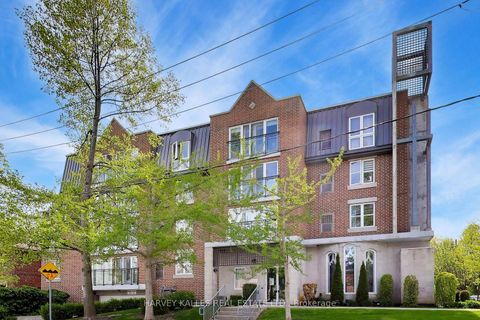 Photo 1 at 401 - 645 Millwood Road, Mount Pleasant East, Toronto