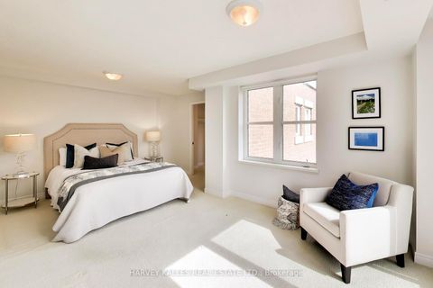 Photo 9 at 401 - 645 Millwood Road, Mount Pleasant East, Toronto