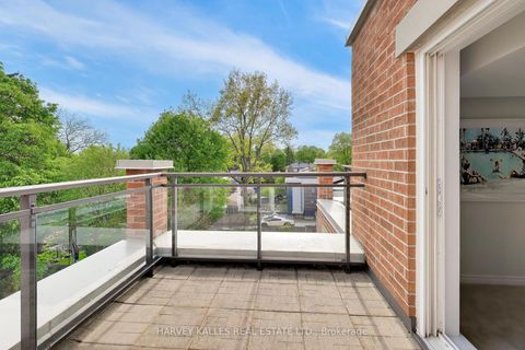Photo 15 at 401 - 645 Millwood Road, Mount Pleasant East, Toronto