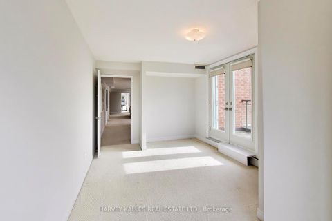 Photo 18 at 401 - 645 Millwood Road, Mount Pleasant East, Toronto