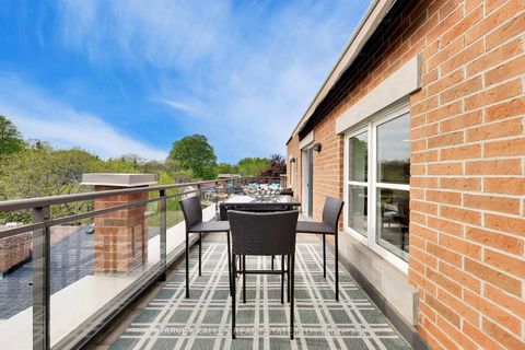 Photo 24 at 401 - 645 Millwood Road, Mount Pleasant East, Toronto