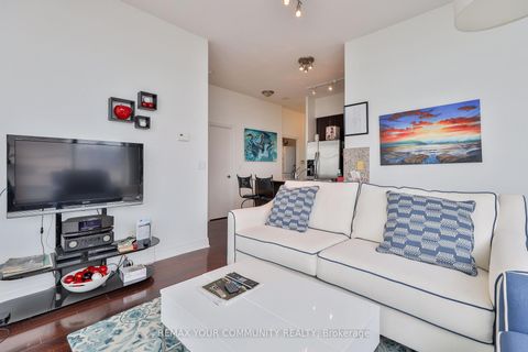 Photo 4 at Ph 201 - 8 Scollard Street, Annex, Toronto
