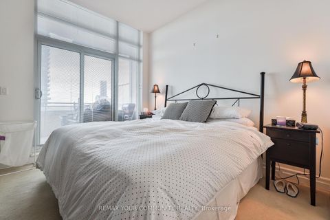 Photo 19 at Ph 201 - 8 Scollard Street, Annex, Toronto