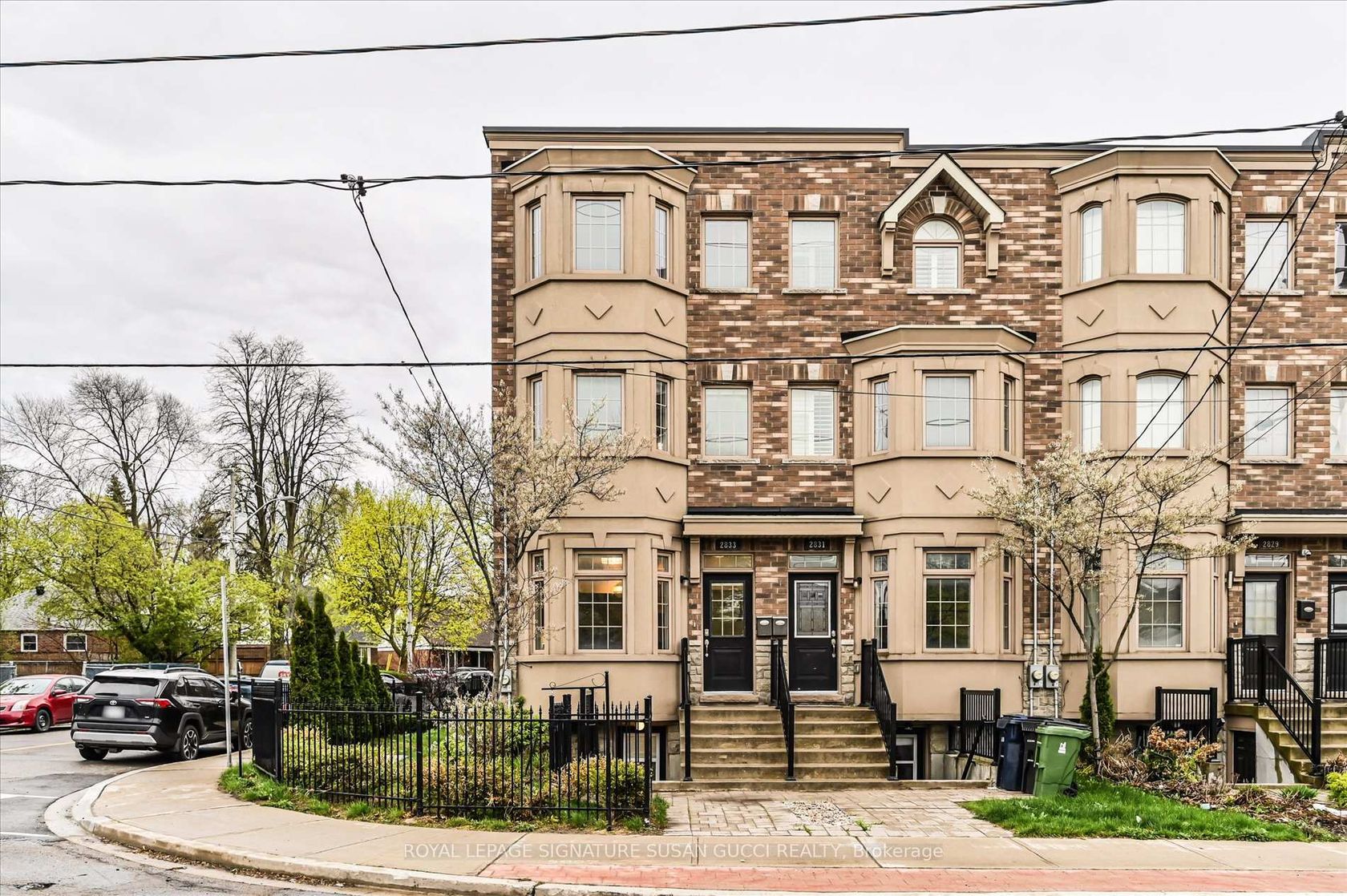 2833 St. Clair Avenue E, Parkview, Toronto 