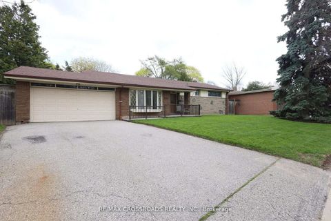 Photo 1 at 83 Pegasus Trail, Woburn, Toronto