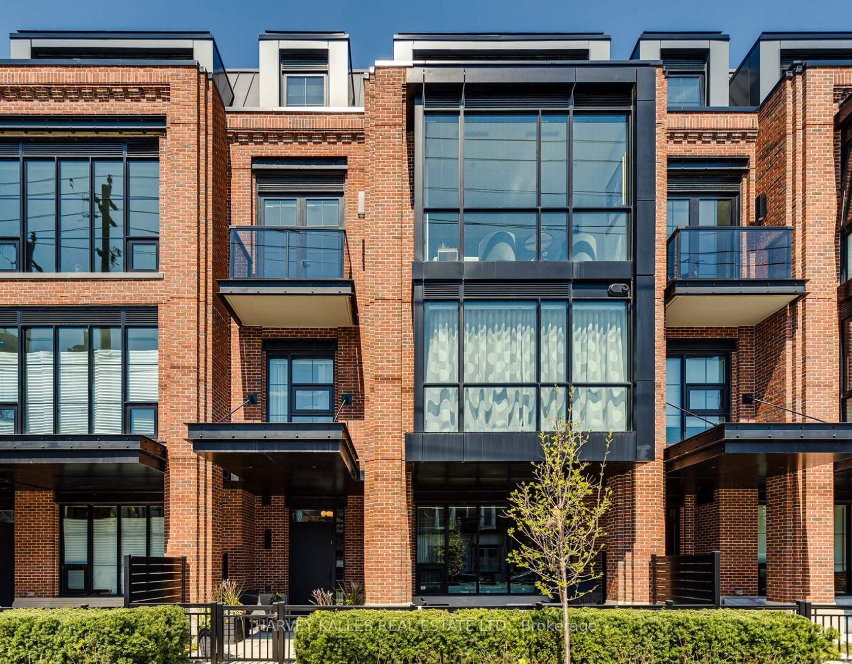 309 - 36 Birch Avenue, St. Clair, Toronto 