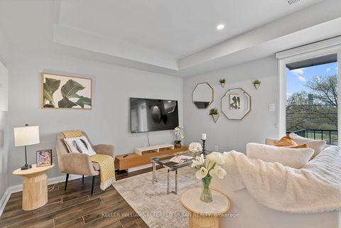 Photo 1 at 4 - 2 Withrow Avenue, North Riverdale, Toronto