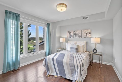 Photo 16 at 4 - 2 Withrow Avenue, North Riverdale, Toronto