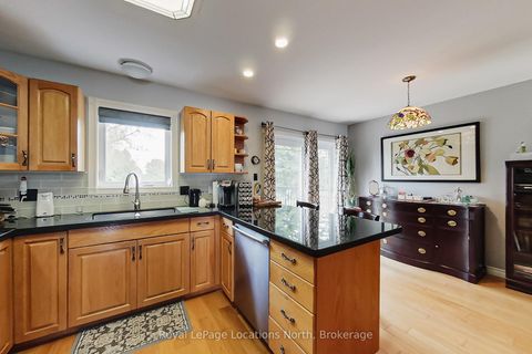 Photo 10 at 285 Christopher Street, Stayner, Clearview