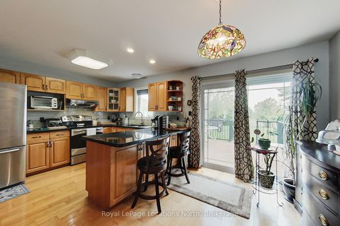 Photo 11 at 285 Christopher Street, Stayner, Clearview