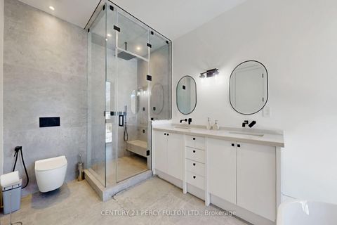 Photo 31 at 128 Anndale Drive, Willowdale East, Toronto