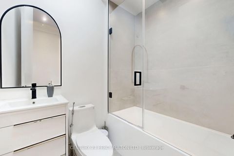 Photo 41 at 128 Anndale Drive, Willowdale East, Toronto