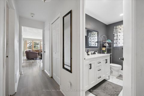 Photo 24 at 30 Briarbluff Avenue, West Hill, Toronto