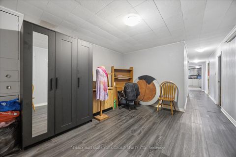 Photo 33 at 30 Briarbluff Avenue, West Hill, Toronto