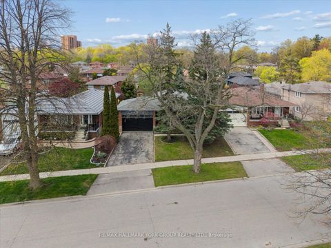 Photo 42 at 30 Briarbluff Avenue, West Hill, Toronto