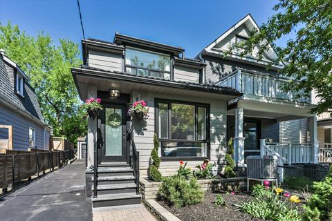 Photo 2 at 93 Coleridge Avenue, Lumsden, Toronto