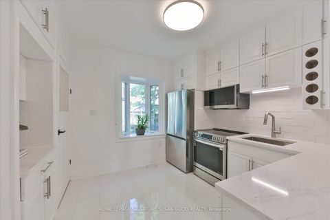 Photo 14 at 93 Coleridge Avenue, Lumsden, Toronto