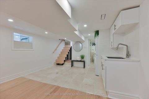 Photo 31 at 93 Coleridge Avenue, Lumsden, Toronto