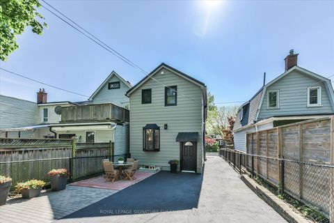 Photo 44 at 93 Coleridge Avenue, Lumsden, Toronto