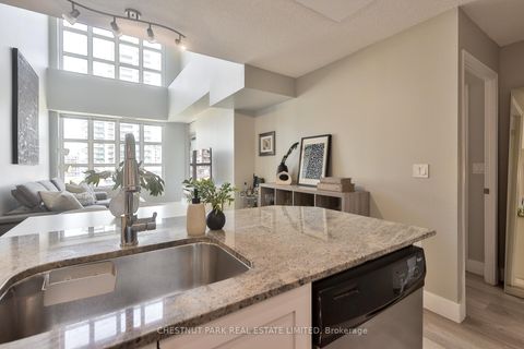 Photo 4 at 913 - 65 East Liberty Street, Niagara, Toronto