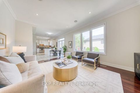 Photo 18 at 42 Grand Oak Drive, Oak Ridges, Richmond Hill