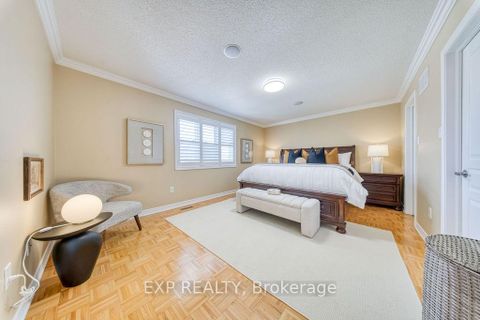 Photo 22 at 42 Grand Oak Drive, Oak Ridges, Richmond Hill