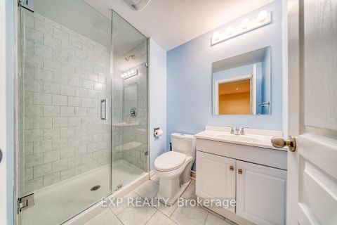 Photo 37 at 42 Grand Oak Drive, Oak Ridges, Richmond Hill