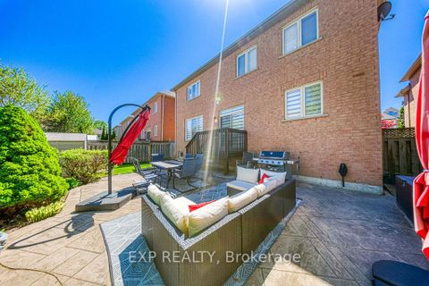 Photo 44 at 42 Grand Oak Drive, Oak Ridges, Richmond Hill