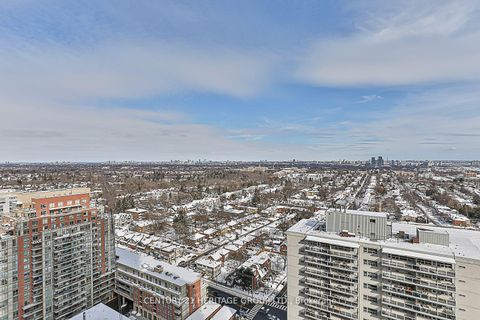 Photo 8 at 2311 - 117 Broadway Avenue, Mount Pleasant West, Toronto