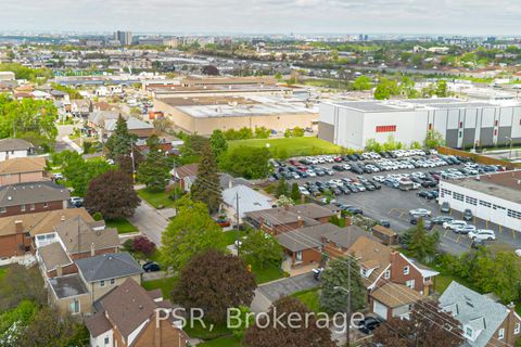 Photo 3 at 14 Jane Osler Boulevard, Glen Park, Toronto