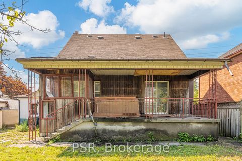 Photo 11 at 14 Jane Osler Boulevard, Glen Park, Toronto