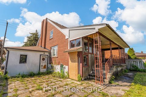 Photo 14 at 14 Jane Osler Boulevard, Glen Park, Toronto