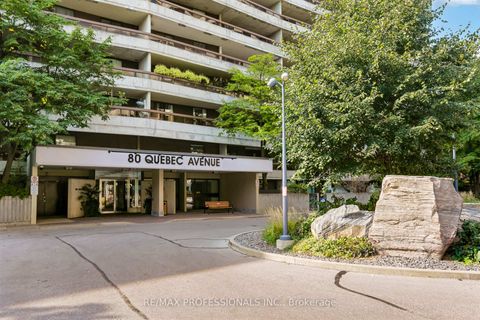Photo 2 at 122 - 80 Quebec Avenue, High Park North, Toronto