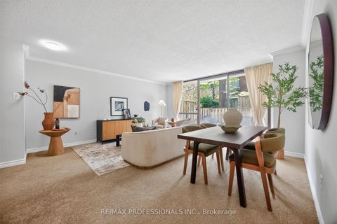 Photo 6 at 122 - 80 Quebec Avenue, High Park North, Toronto