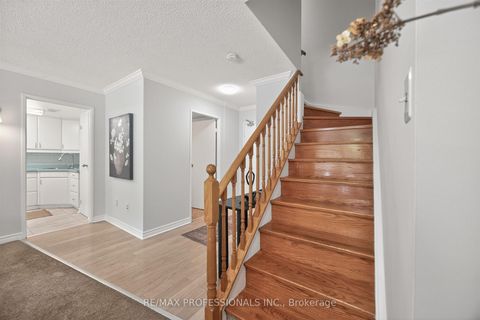 Photo 15 at 122 - 80 Quebec Avenue, High Park North, Toronto