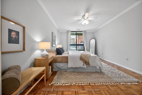 Photo 18 at 122 - 80 Quebec Avenue, High Park North, Toronto