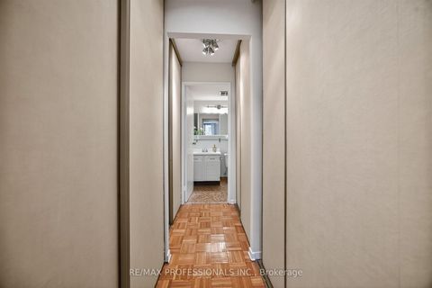 Photo 21 at 122 - 80 Quebec Avenue, High Park North, Toronto