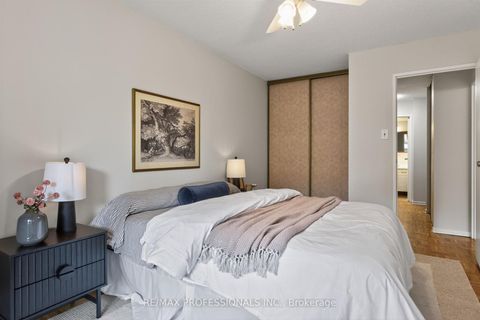 Photo 26 at 122 - 80 Quebec Avenue, High Park North, Toronto