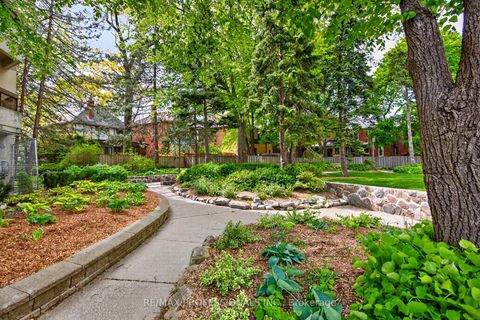 Photo 32 at 122 - 80 Quebec Avenue, High Park North, Toronto