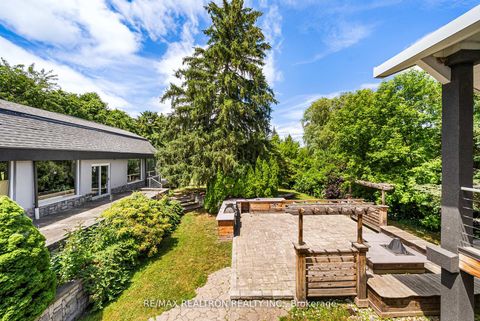 Photo 15 at 318 Centre Street, Uplands, Vaughan