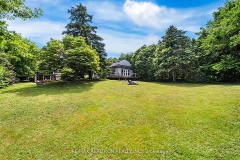 Photo 26 at 318 Centre Street, Uplands, Vaughan