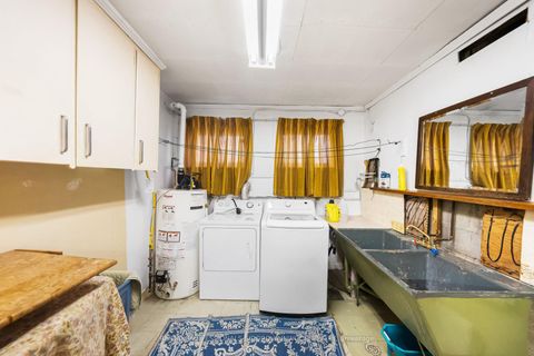 Photo 27 at 30 Rambert Crescent, Swansea, Toronto