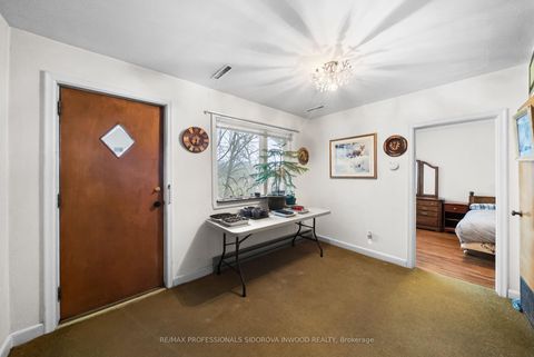 Photo 30 at 30 Rambert Crescent, Swansea, Toronto