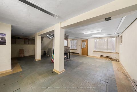 Photo 39 at 30 Rambert Crescent, Swansea, Toronto