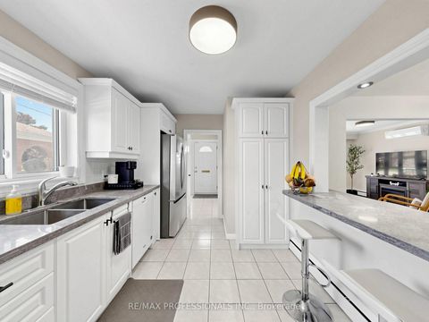 Photo 12 at 50 Elinor Avenue, Maryvale, Toronto