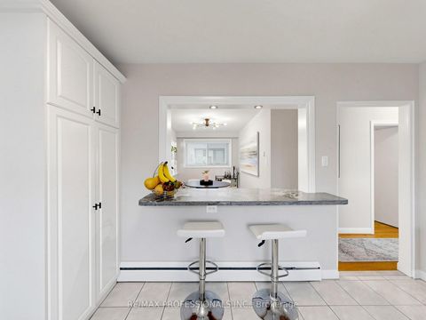 Photo 14 at 50 Elinor Avenue, Maryvale, Toronto