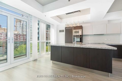 Photo 2 at 907 - 220 George Street, Moss Park, Toronto