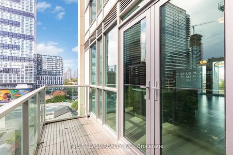 Photo 4 at 907 - 220 George Street, Moss Park, Toronto